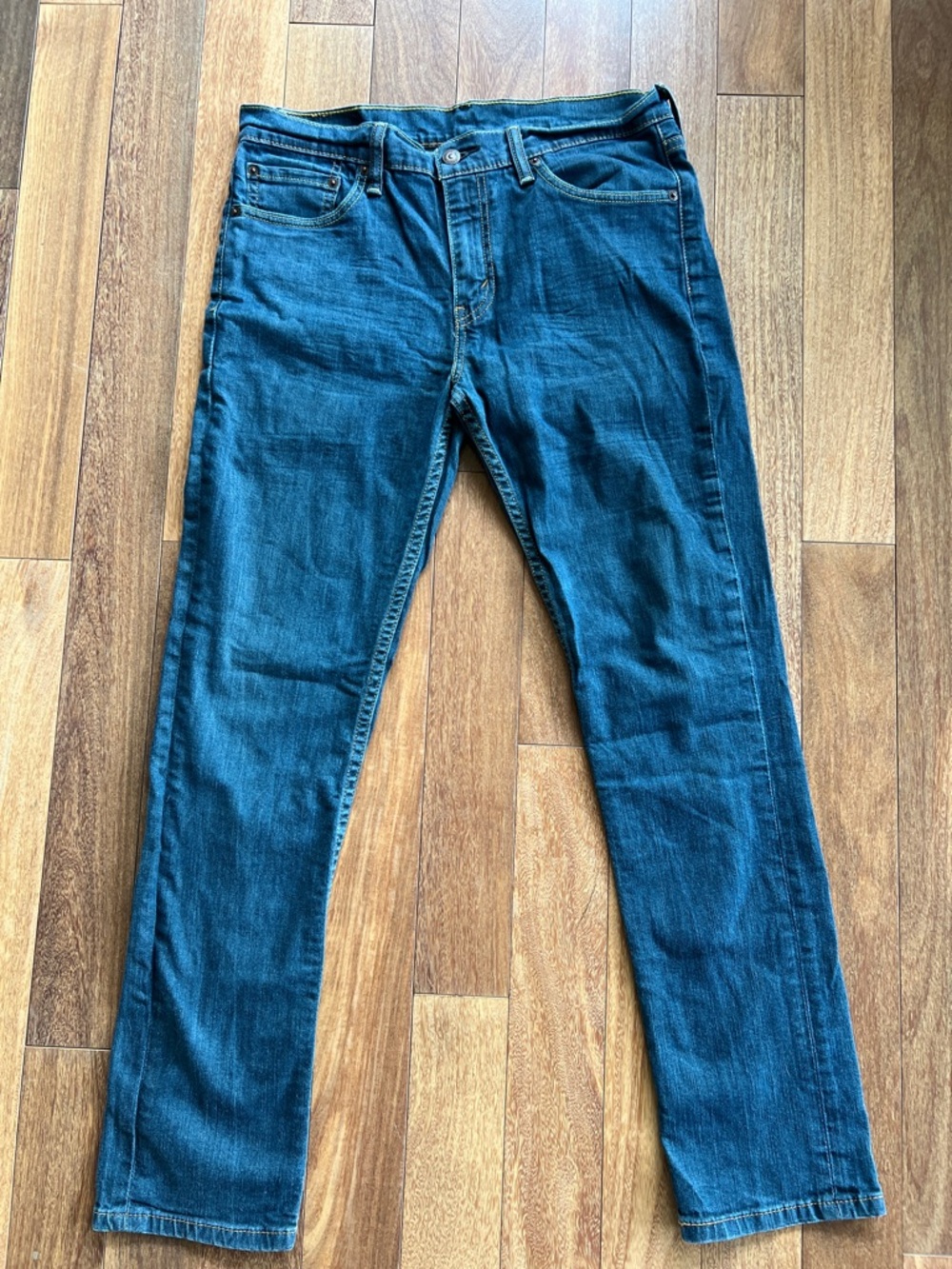 Levi’s 511 red tab men’s 33x32 jeans